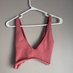 Dynamic Ribbed  Crop Top